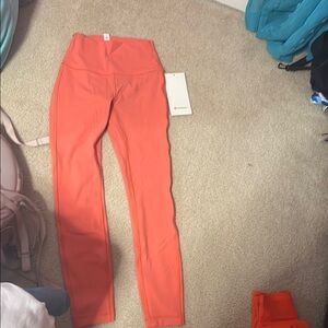 Brandnew lululemon Coral/ sunrise shade Leggings